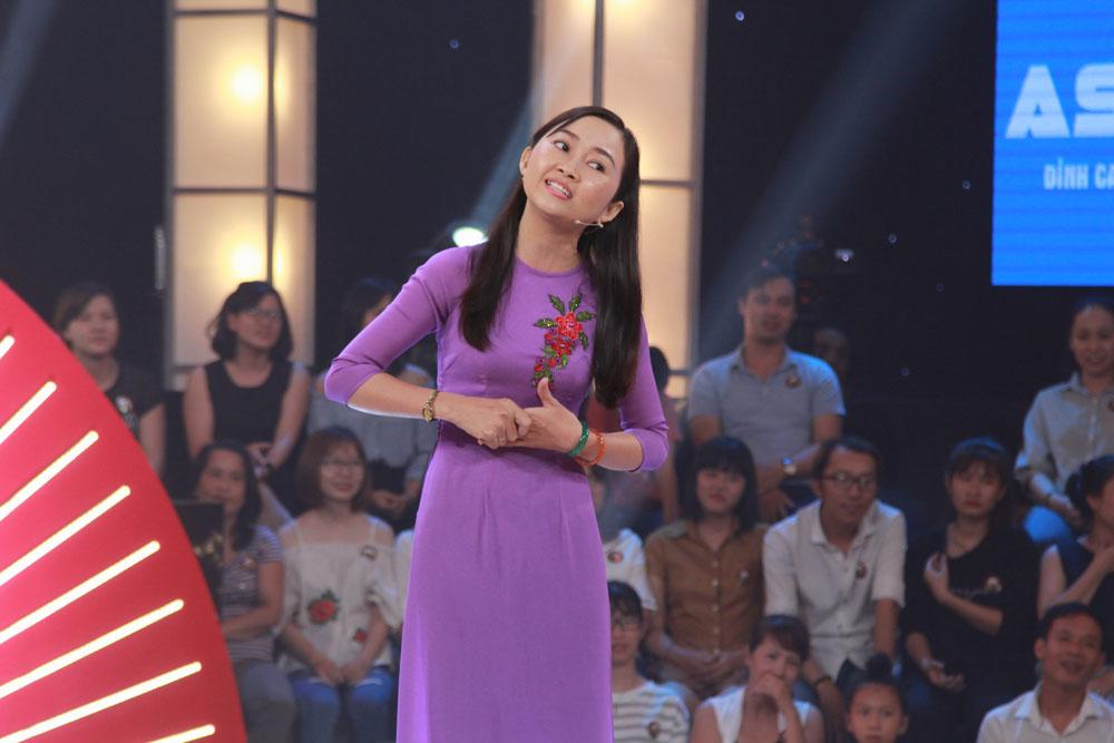 Trấn Thành méo mặt khi nghe bài hát chế từ hit của bà xã Hari Won-1