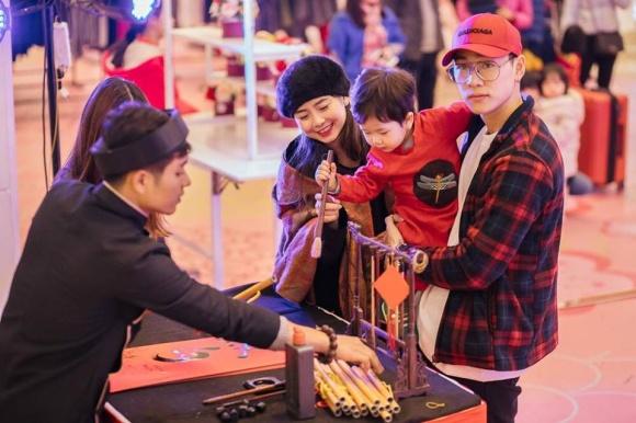 Hot girl - hot boy Việt: Phương Ly khoe clip hậu trường luyện giọng Anh là ai cùng JustaTee-3