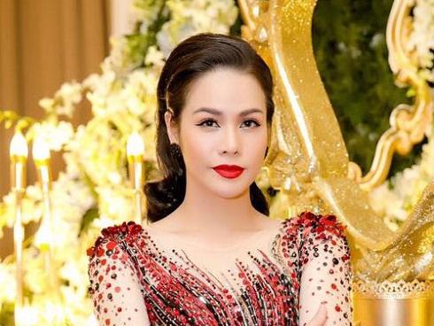 Nhật Kim Anh: 'Fan muốn náo loạn thì tôi giải tán FC, lượn chỗ khác cho nước được trong'