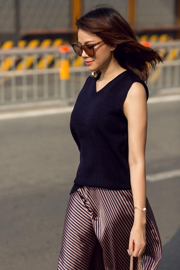 Lan Phương đẹp rạng rỡ trên phố-10