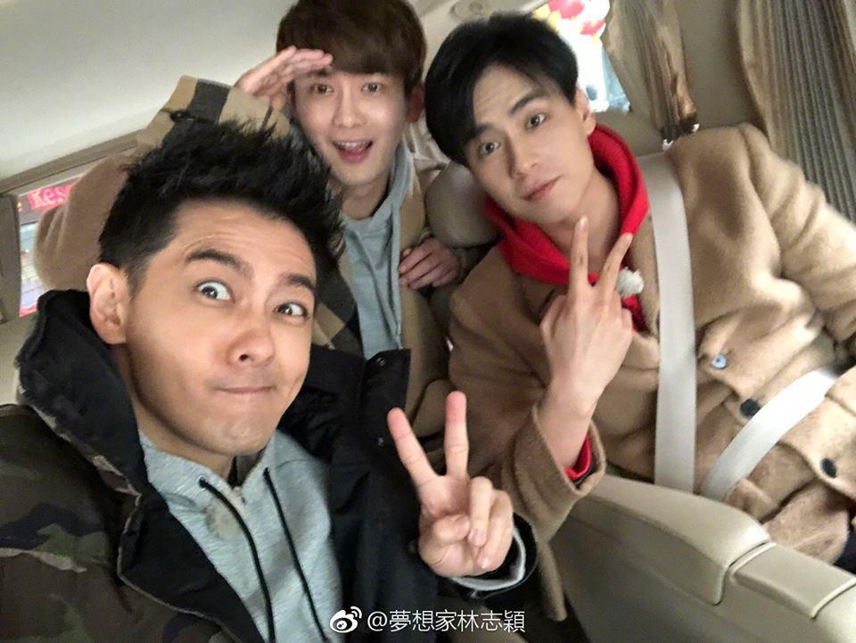 Lâm Chí Dĩnh 43 tuổi đọ nhan sắc không tuổi bên đàn em Giang Thần: Không có sự cách biệt!-1