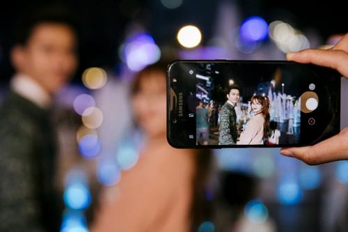 Bí kíp chụp ảnh selfie Tết nghìn like với hội bạn thân-9