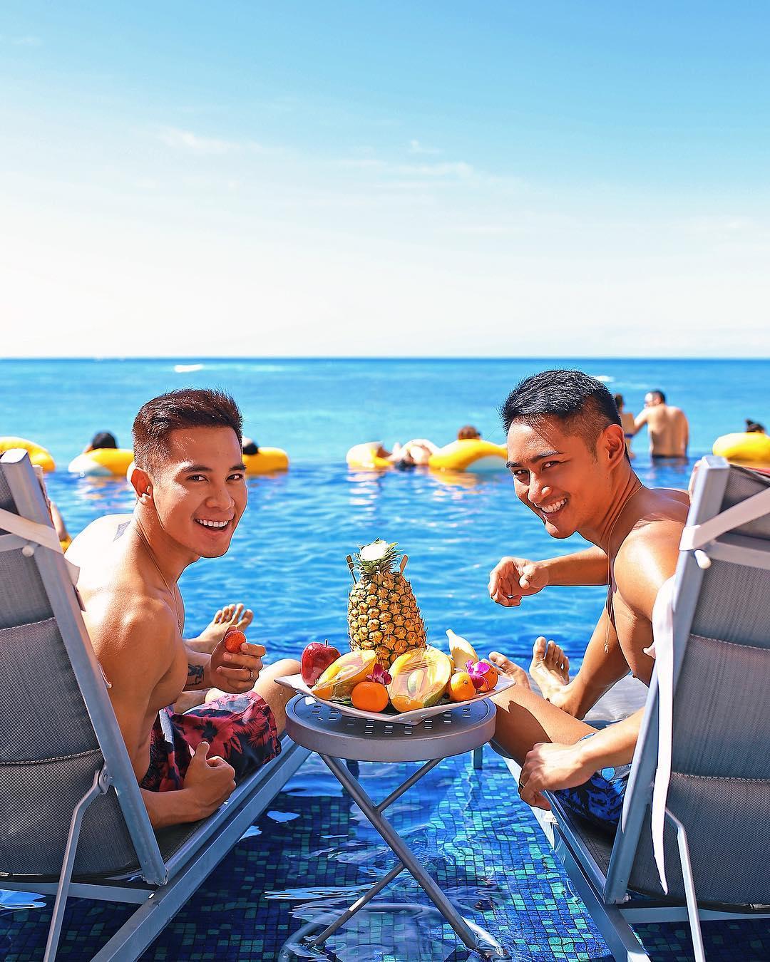 Sau 4 tháng kết hôn, cuộc sống của Hồ Vĩnh Khoa và bạn đời đồng tính ra sao?-14