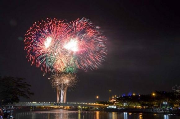 Điểm bắn pháo hoa giao thừa không thể bỏ qua-2