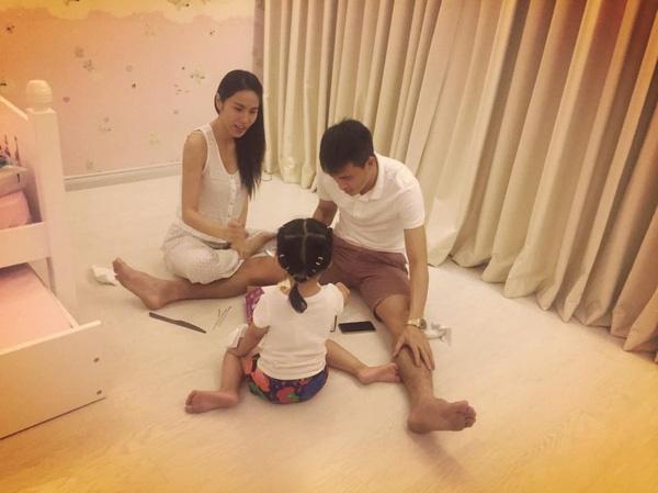 Những sao nhí triệu đô chưa từng một lần được công khai dung nhan của làng showbiz Việt-8