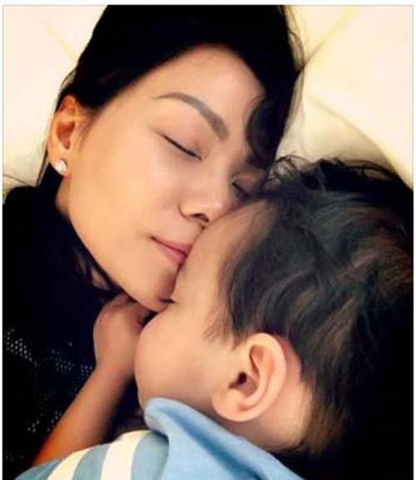 Những sao nhí triệu đô chưa từng một lần được công khai dung nhan của làng showbiz Việt-12