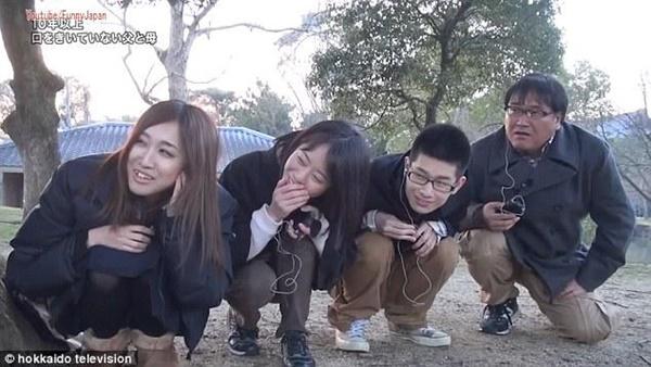 Bật khóc trước lý do chồng không nói chuyện với vợ suốt 2 thập kỷ-3