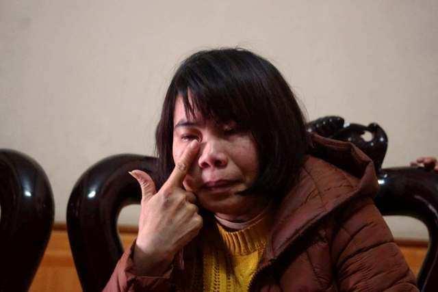 Tin tức 24h: Lời kể xót lòng của người mẹ có 2 con được nam sinh cứu khi thả cá-1