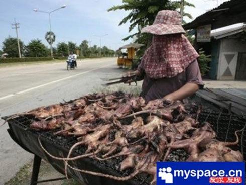 Khóc thét với những món ăn kinh dị nhất Trung Quốc, người phàm ăn cũng chẳng dám nuốt