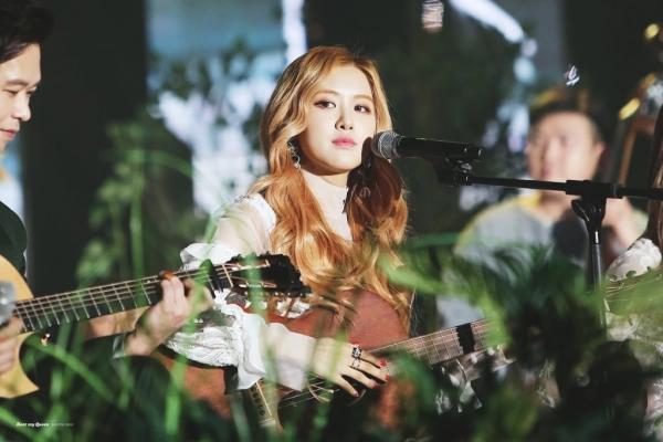 Rose (BlackPink): Bông hồng đỏ rực rỡ sắc hương của làng giải trí Hàn-4