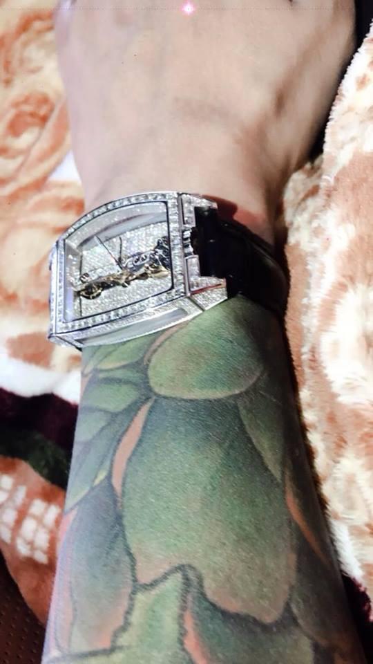 Tuấn Hưng cũng vào list sao chịu chơi khi mạnh tay sắm hẳn đồng hồ hơn 3 tỷ-3