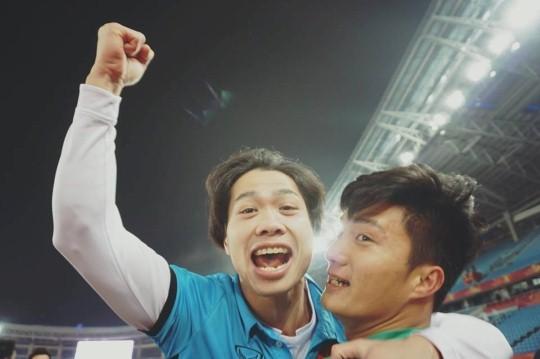 Đón Tết, Công Phượng đảo ngói - dung mạo bảnh bao đốn tim chị em-1