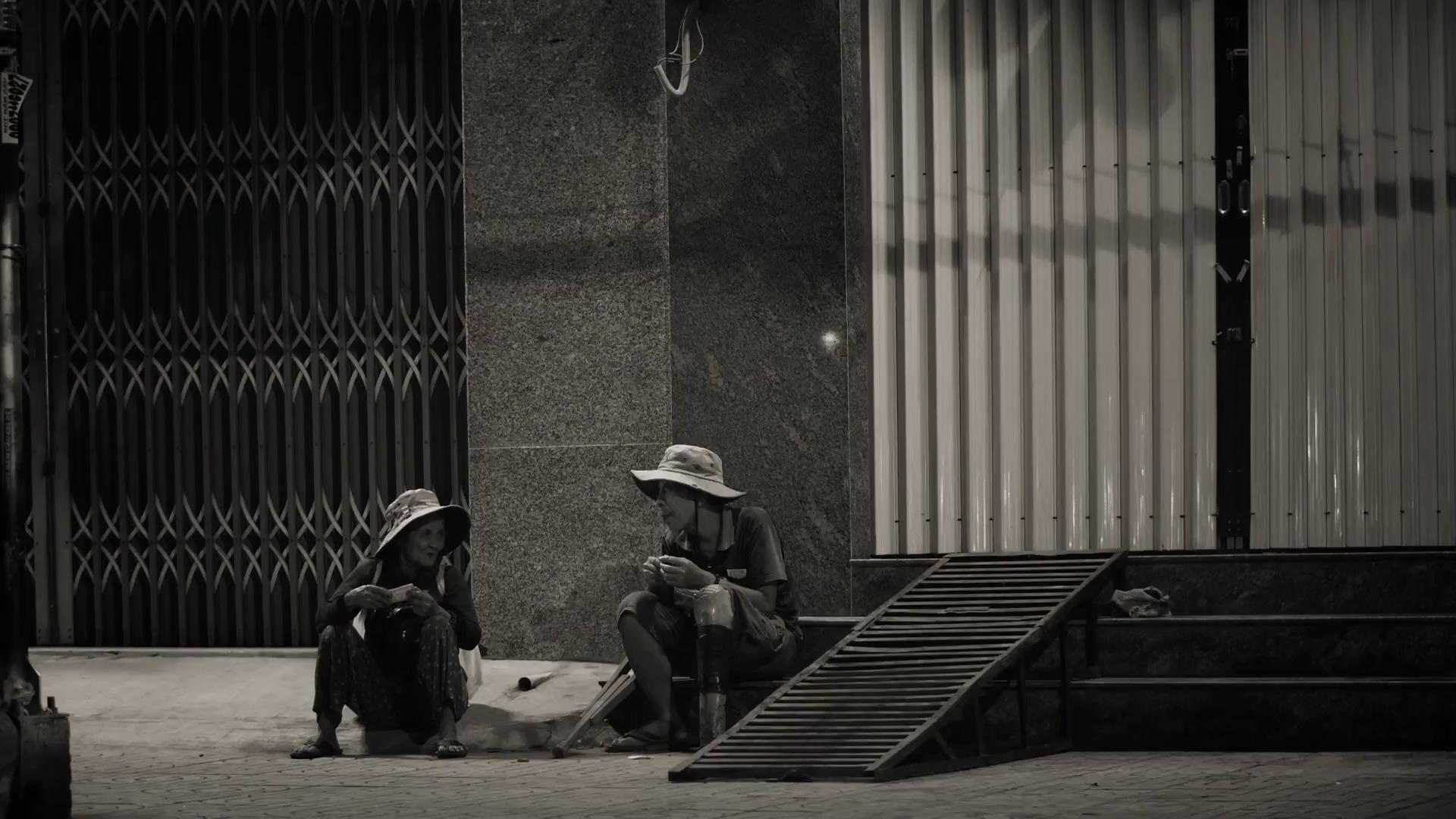 Mr. Đàm hé lộ mảng tối của cuộc sống trong những ngày cận Tết-4