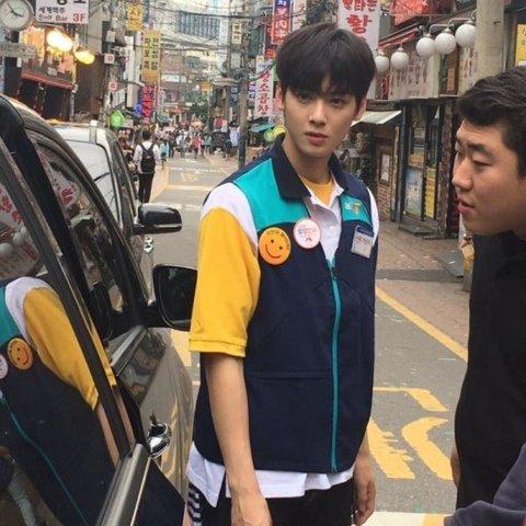 Dung mạo xuất sắc dù nói không với photoshop của loạt sao hạng A xứ Hàn-8