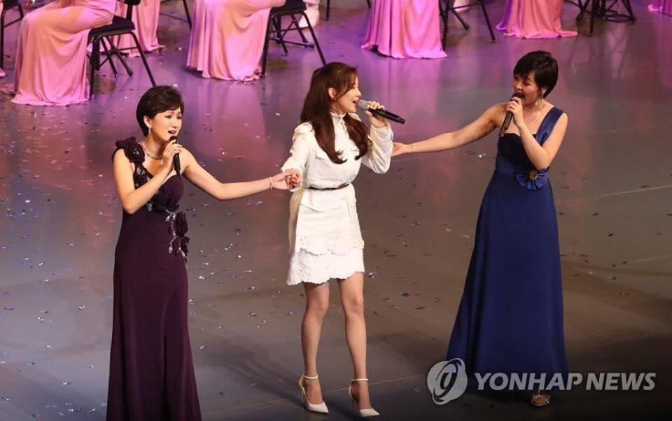 Sao Hàn 12/2: Hoa hậu Hàn Quốc Kim Sa Rang rút khỏi dự án khủng của biên kịch Hậu duệ mặt trời-5