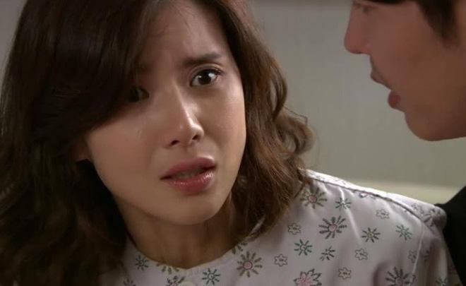 Giận dỗi nói chia tay sau 5 năm yêu, 2 ngày sau bạn trai mang trầu cau hỏi cưới… người khác-2