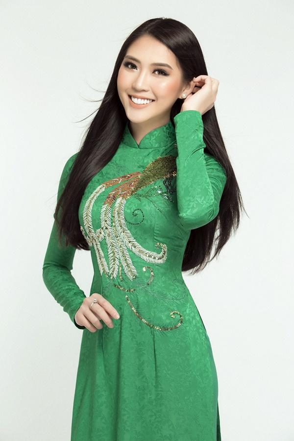 Ngắm loạt ảnh này để thấy khó có ai mặc áo dài đẹp và gợi cảm hơn Tường Linh-2