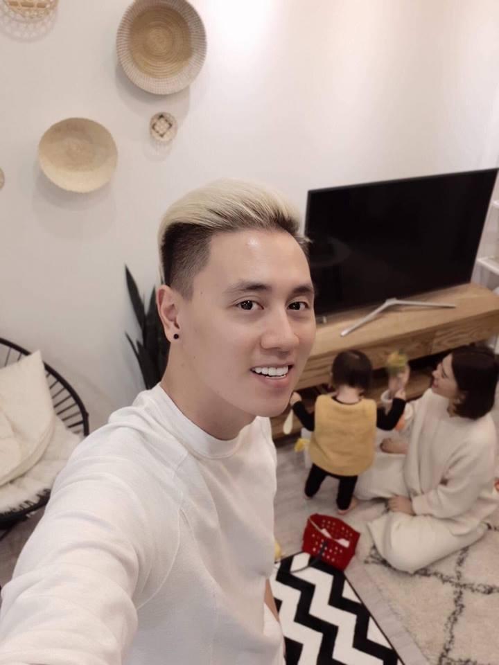 Hot girl - hot boy Việt: Sau tỏ tình lãng mạn trên truyền hình, Yến Tatoo lộ ảnh tấm bé xinh lung linh-5