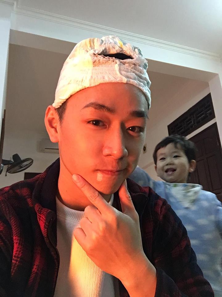 Hot girl - hot boy Việt: Sau tỏ tình lãng mạn trên truyền hình, Yến Tatoo lộ ảnh tấm bé xinh lung linh-8