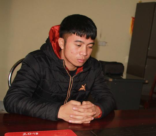 Xe cứu thương tông 3 người một gia đình nguy kịch, tài xế lái xe bỏ trốn-2