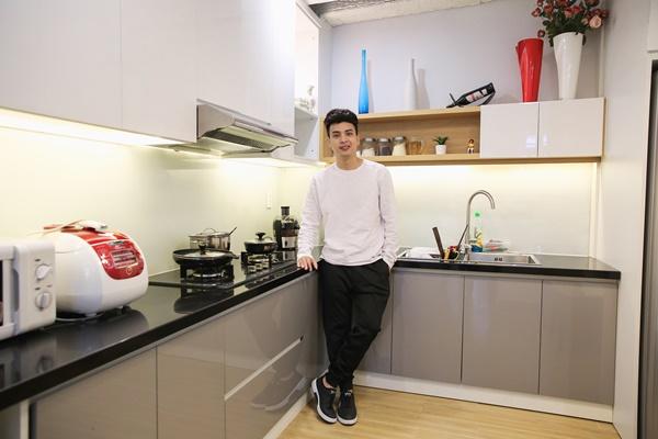 Đầu năm, ghé thăm căn hộ màu trắng sang trọng của Hồ Quang Hiếu-5
