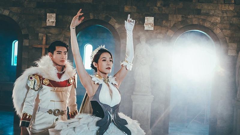 Quang Đăng, Phạm Thanh Thảo, Thái Thùy Linh làm gì trong ngày Valentine?-3