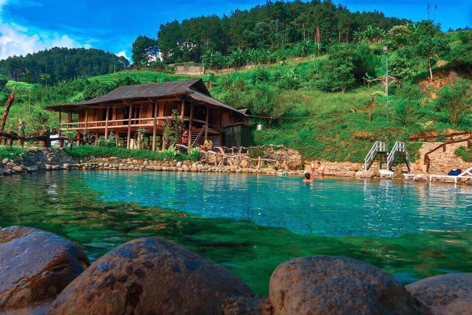 Tạm bỏ quên đời, thư giãn ở suối nước nóng đẹp quên lối về-1
