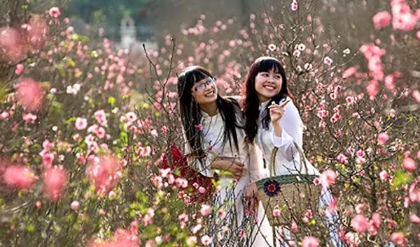 Dự báo thời tiết 14/2: Miền Bắc ấm tưng bừng, bão Sanba suy yếu-1