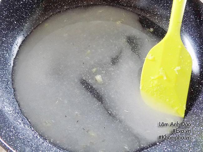 Nhanh tay làm kẹo lạc giòn tan đãi khách-3