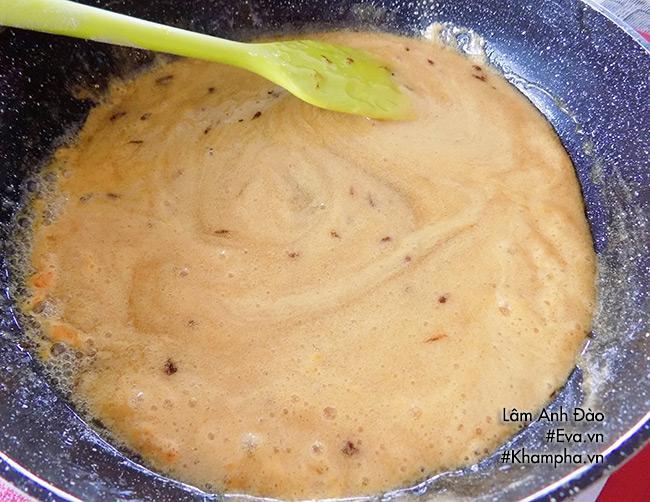 Nhanh tay làm kẹo lạc giòn tan đãi khách-4