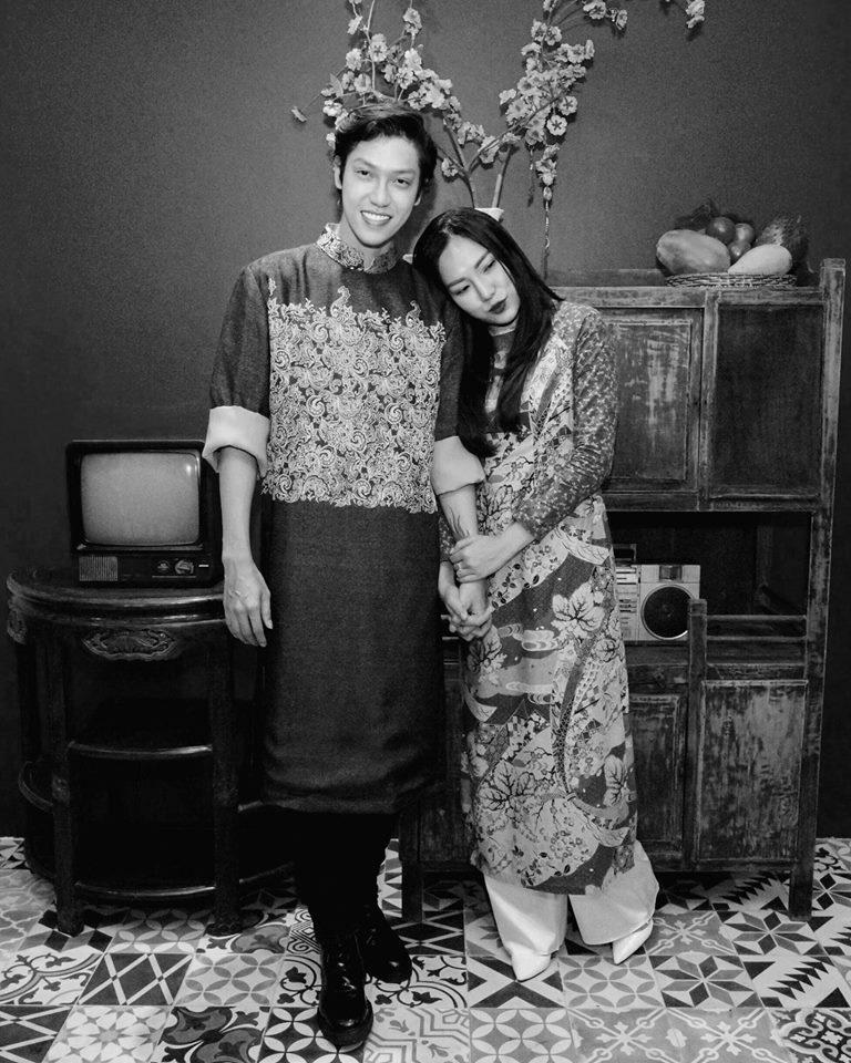 Linh Chi và Lý Phương Châu khoe quà valentine ngọt ngào giữa ồn ào vạch mặt đá xéo nhau-1