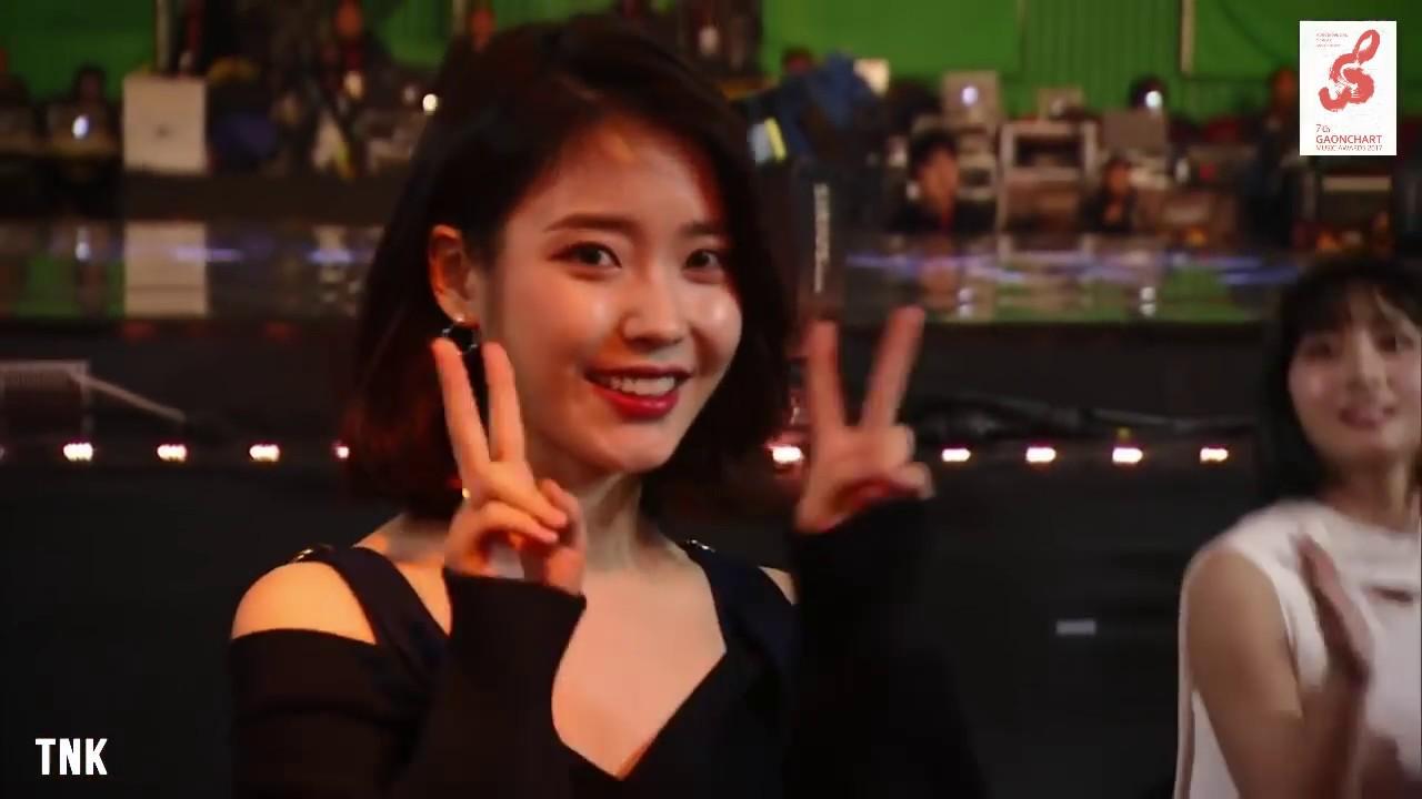 Trao giải cả Kpop, ‘Gaon Chart Music Awards 2017’ vẫn không hết nhạt vì thiếu BTS - EXO-4