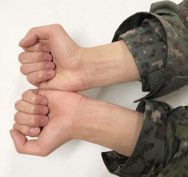 Sao Hàn 15/2: Vừa cưới vợ, Big Bang Taeyang đã khăn gói nhập ngũ-4