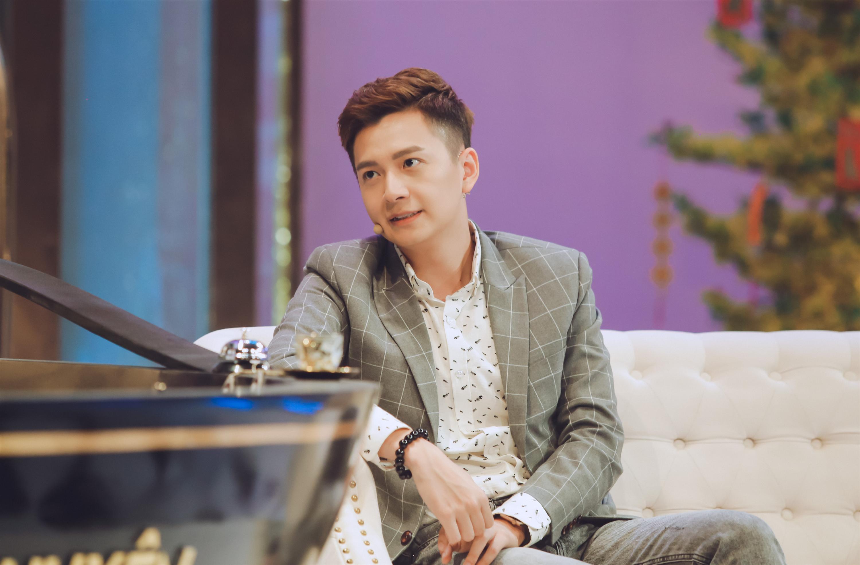 Ngô Kiến Huy kể lại thời bị vùi dập sấp mặt khi thử sức với nghiệp MC-4