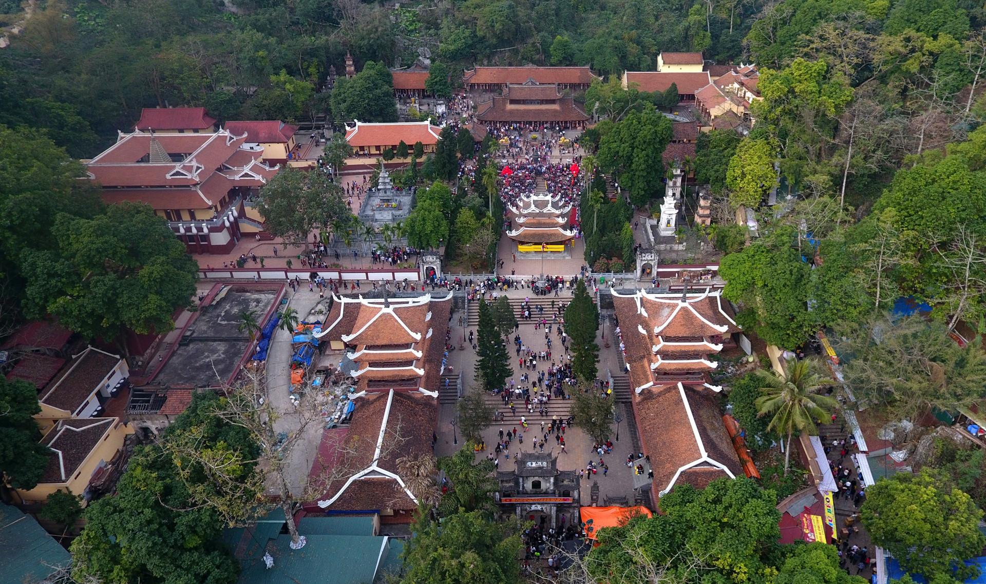 10 ngôi chùa nổi tiếng nhất Việt Nam-3