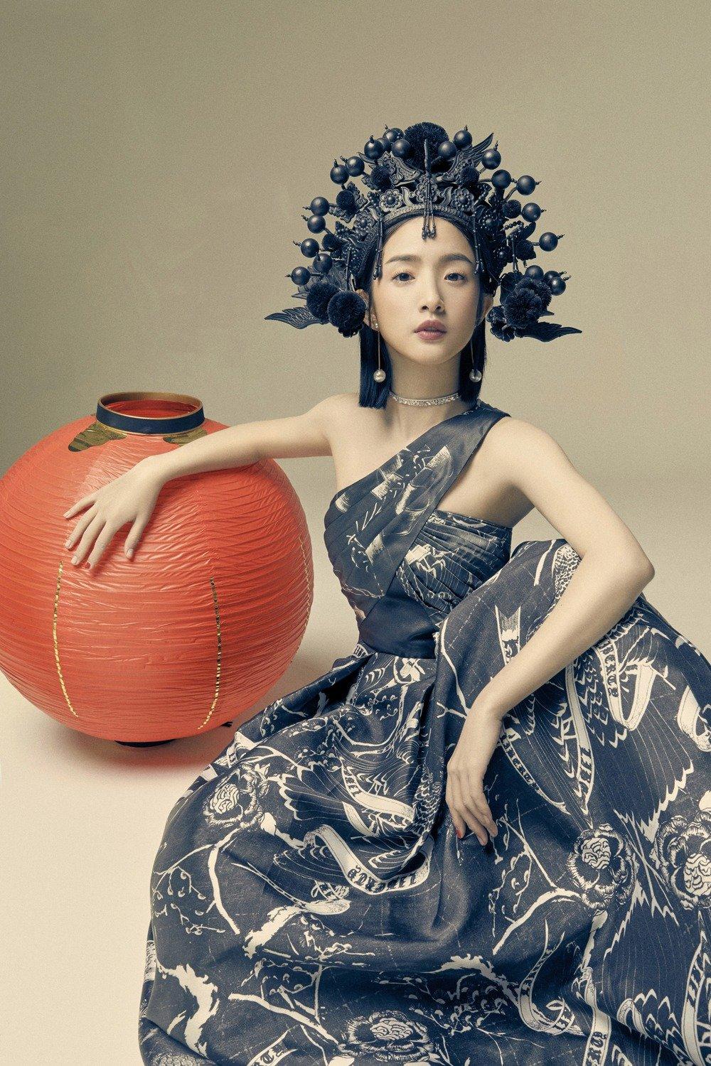 Lâm Y Thần: Mỹ nhân tuổi Tuất trẻ mãi không già của màn ảnh Hoa ngữ-12