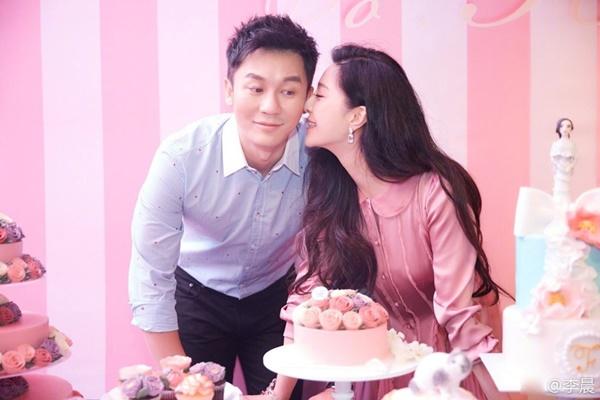 Liệu ai trong số những cặp đôi của showbiz Hoa ngữ này sẽ ra Tết là cưới?-2