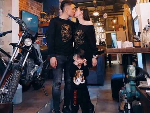 Hot girl - hot boy Việt: Trang Cherry vietsub hit Người lạ ơi! của Karik bằng 2 thứ giọng-13