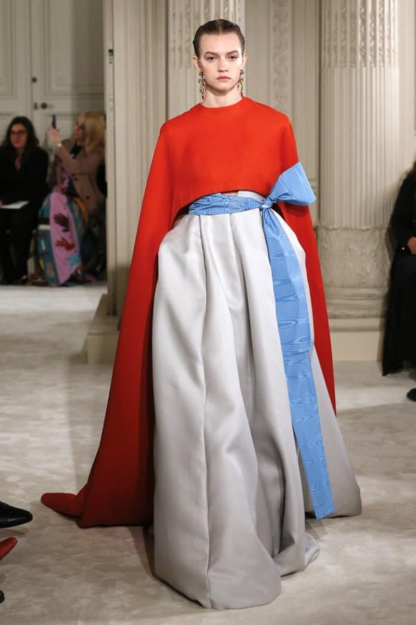 Người ta nói đã đẹp thì mặc bao tải cũng đẹp? Xem ra không đúng với tiên nữ Elle Fanning rồi-5