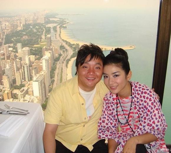 Dàn sao Lên nhầm kiệu hoa, được chồng như ý sau 17 năm: Người 2 lần gia đình tan vỡ vì 2 chữ ngoại tình, kẻ đi tù, bỏ mặc vợ con-4