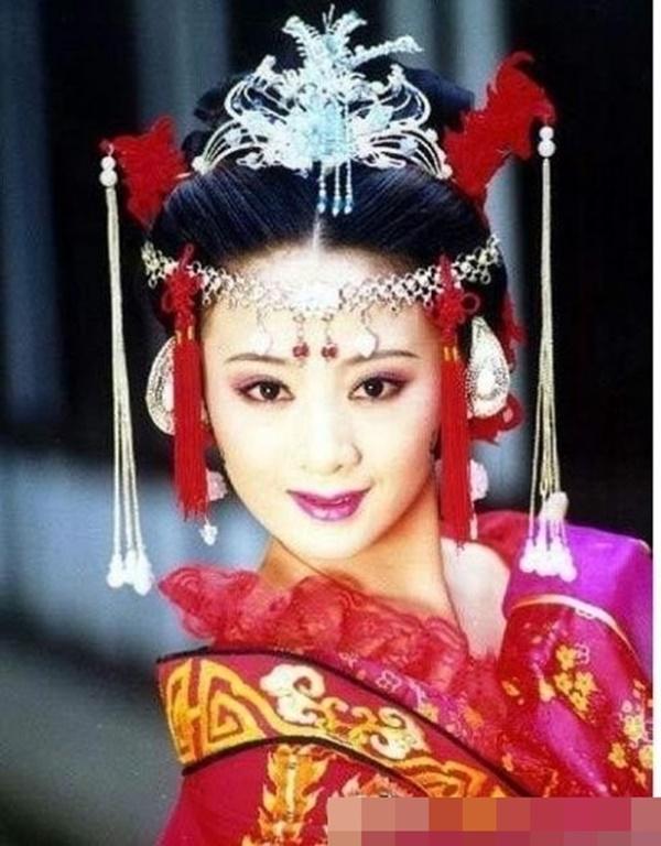 Dàn sao Lên nhầm kiệu hoa, được chồng như ý sau 17 năm: Người 2 lần gia đình tan vỡ vì 2 chữ ngoại tình, kẻ đi tù, bỏ mặc vợ con-12