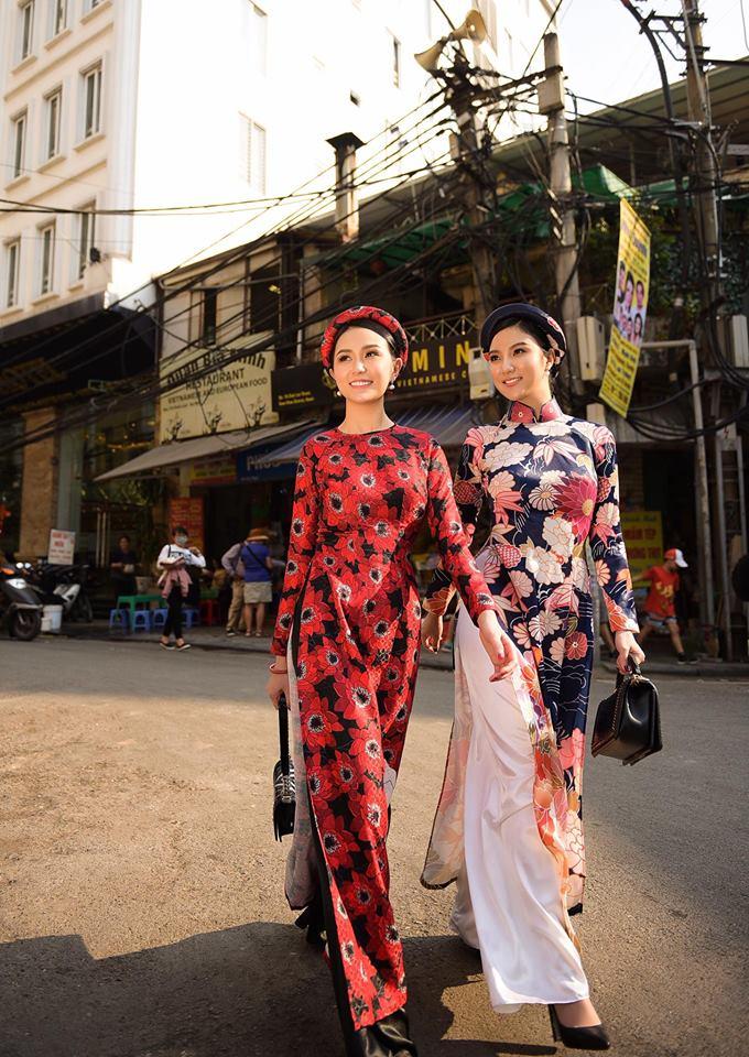 Hot girl - hot boy Việt: Trang Cherry vietsub hit Người lạ ơi! của Karik bằng 2 thứ giọng-9