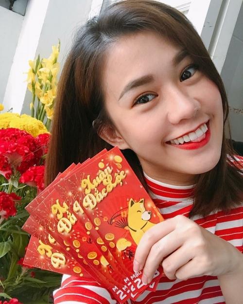 Tết này, dàn mỹ nhân Việt chọn màu nails gì để du Xuân?-9