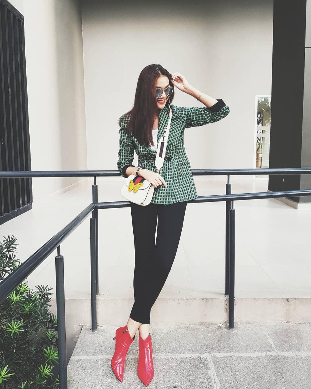 Tin sao Việt: Hoàng Thùy Linh bật mí khoảnh khắc ấu thơ răng sún-8