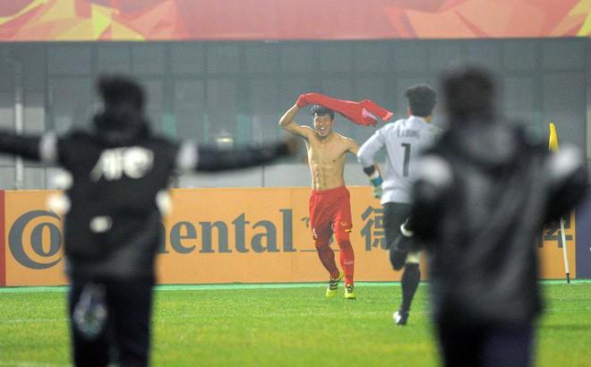 Bùi Tiến Dũng: Nhà không có con gái, nên Dũng phải làm hết thôi mà-2