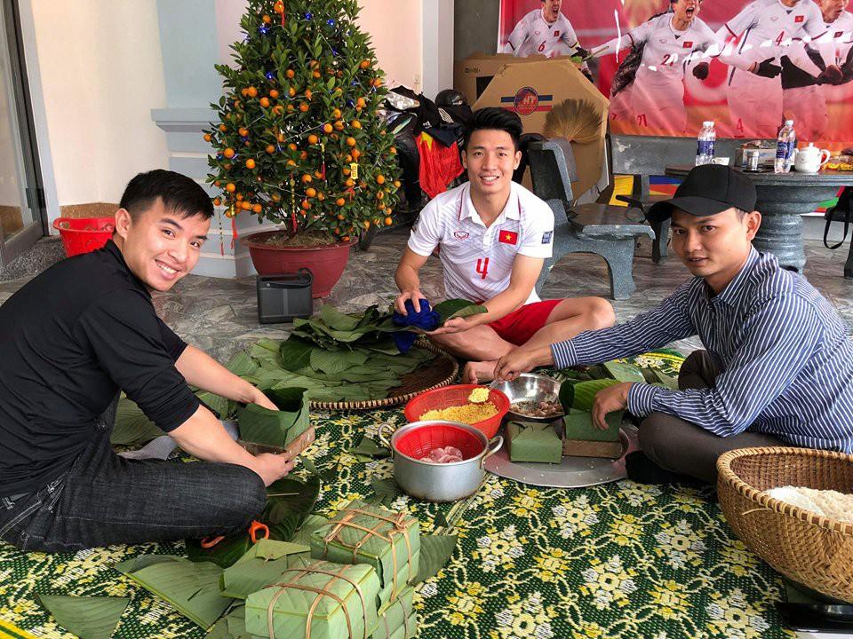 Bùi Tiến Dũng: Nhà không có con gái, nên Dũng phải làm hết thôi mà-3