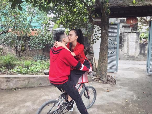 Hot girl - hot boy Việt: Trọn bộ ảnh đi chơi tết không thể yêu hơn của mẹ con Ly Kute-7