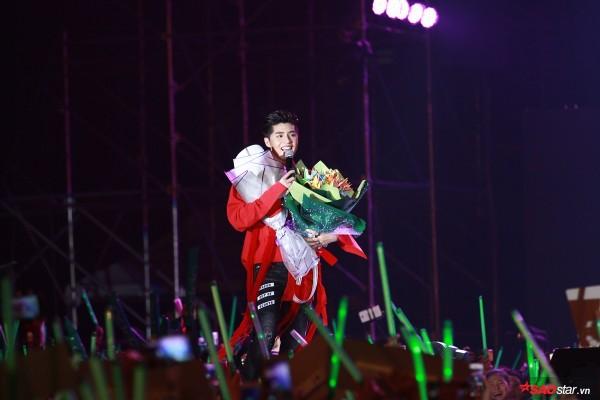 Noo ơi, có thể ‘chạm khẽ tim fan một chút thôi’ trong 2018 không?-6