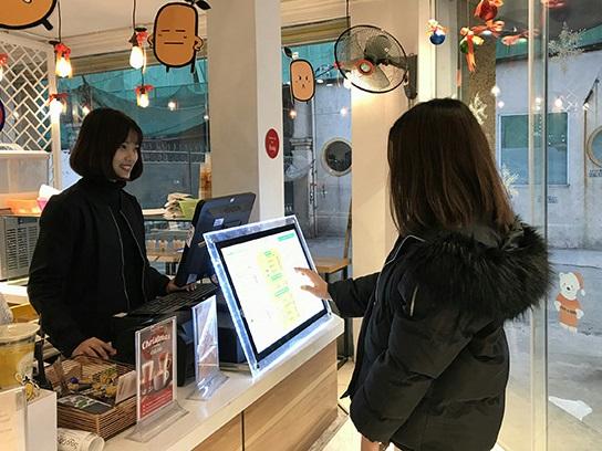 Nghỉ Tết, tôi phát sốt vì đi đâu cũng nghe câu chói tai này-2