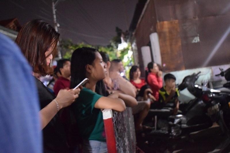 Vụ giết 5 người ở Bình Tân: Đưa tro cốt gia đình về quê-2